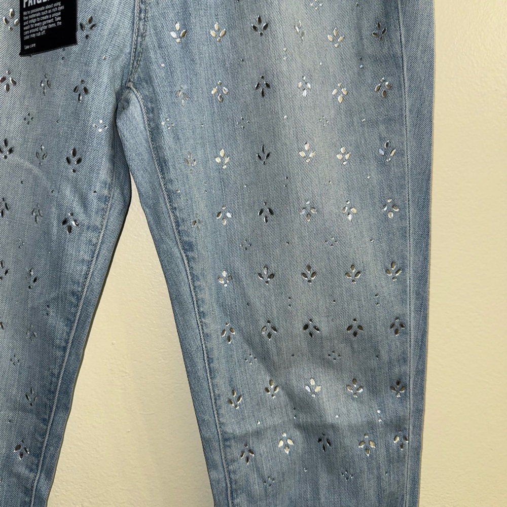 PAIGE Light Blue Cropped Jeans with Embellishments - Picture 4 of 9